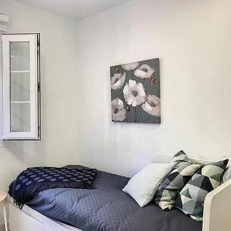 Townhouse For 7 People With Private Garden 10 Min From Puerto Banus Apartment Estepona