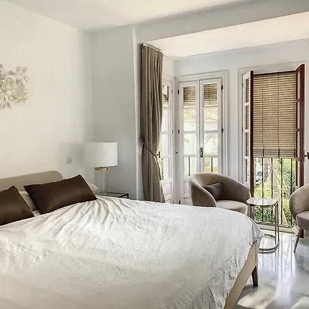 Apartment Townhouse For 7 People With Private Garden 10 Min From Puerto Banus *